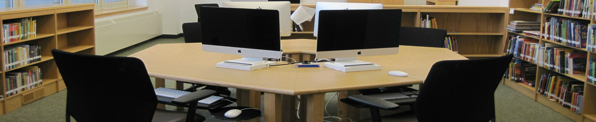 Norwood East Campus Library Computers - Bronx